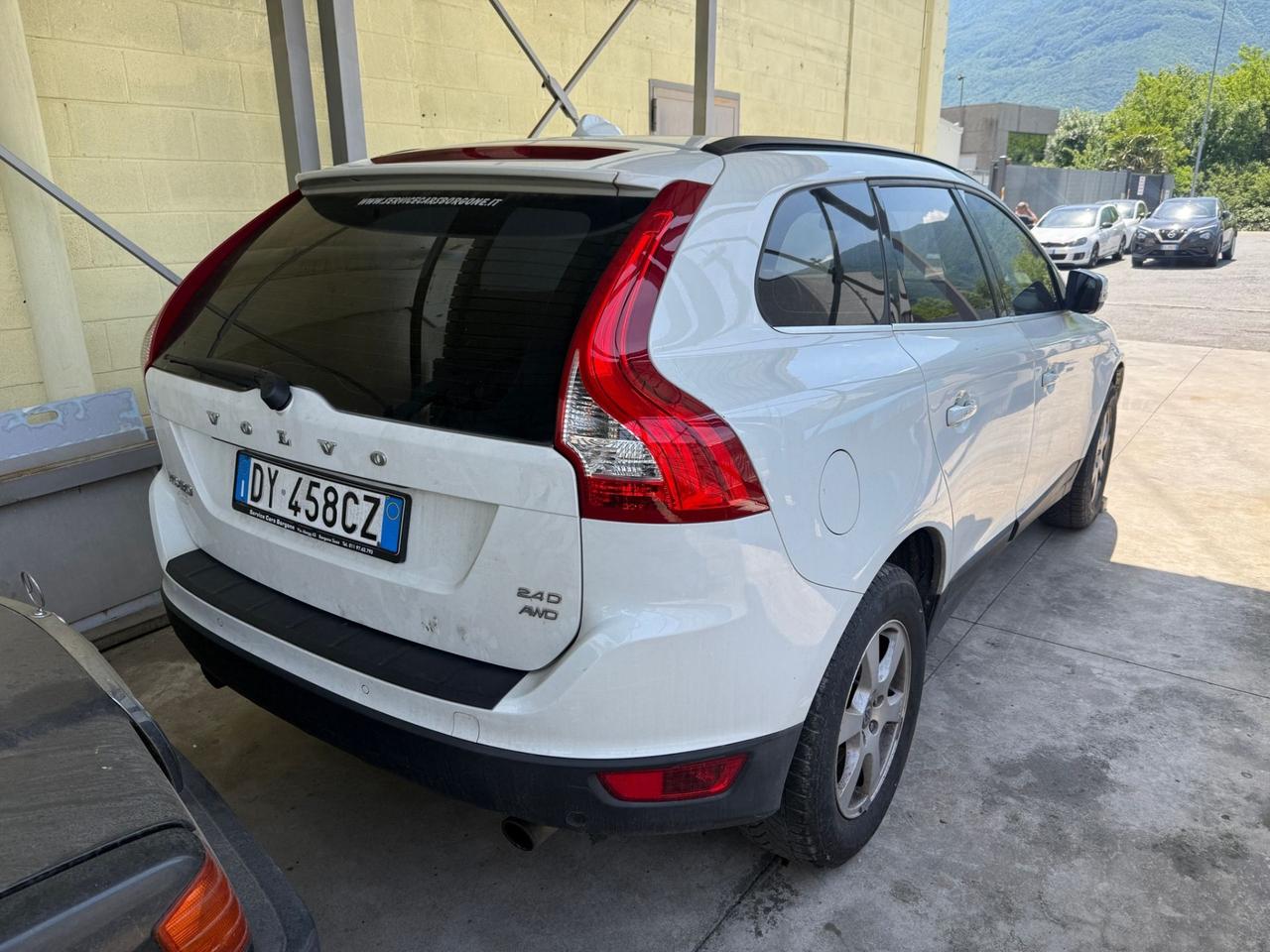 Volvo XC 60 XC60 2.4 D 163 CV AWD Momentum