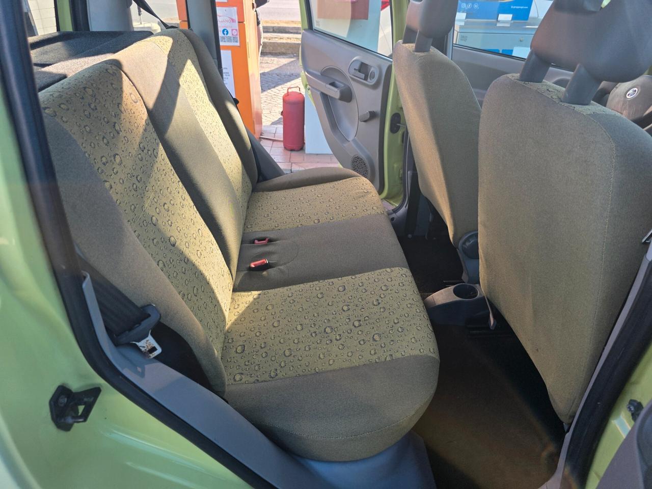 Fiat Panda 1.1 con 250.000 km Neopatentati ok