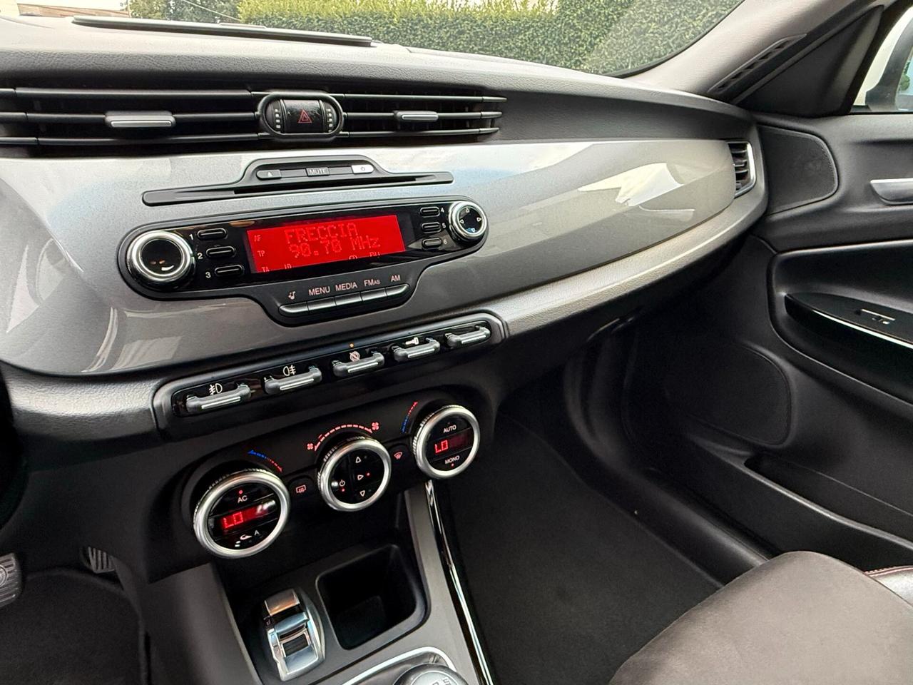 Alfa Romeo Giulietta 2.0 JTDm-2 140 CV Exclusive