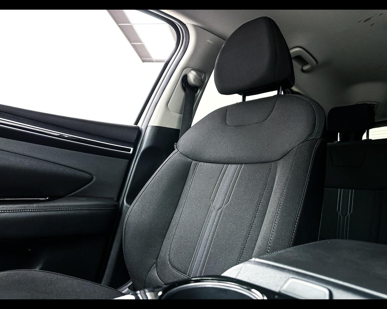 HYUNDAI Tucson 3ª serie - Tucson 1.6 HEV aut. XLine