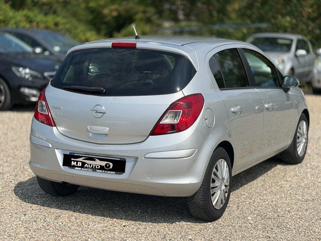 Opel Corsa 1.2 (140.000KM)