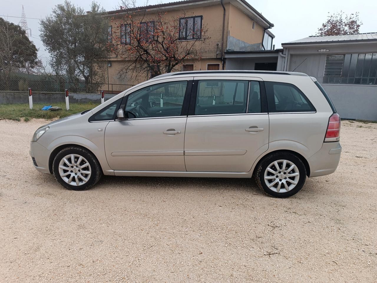 Opel Zafira 7 posti GPL garanzia