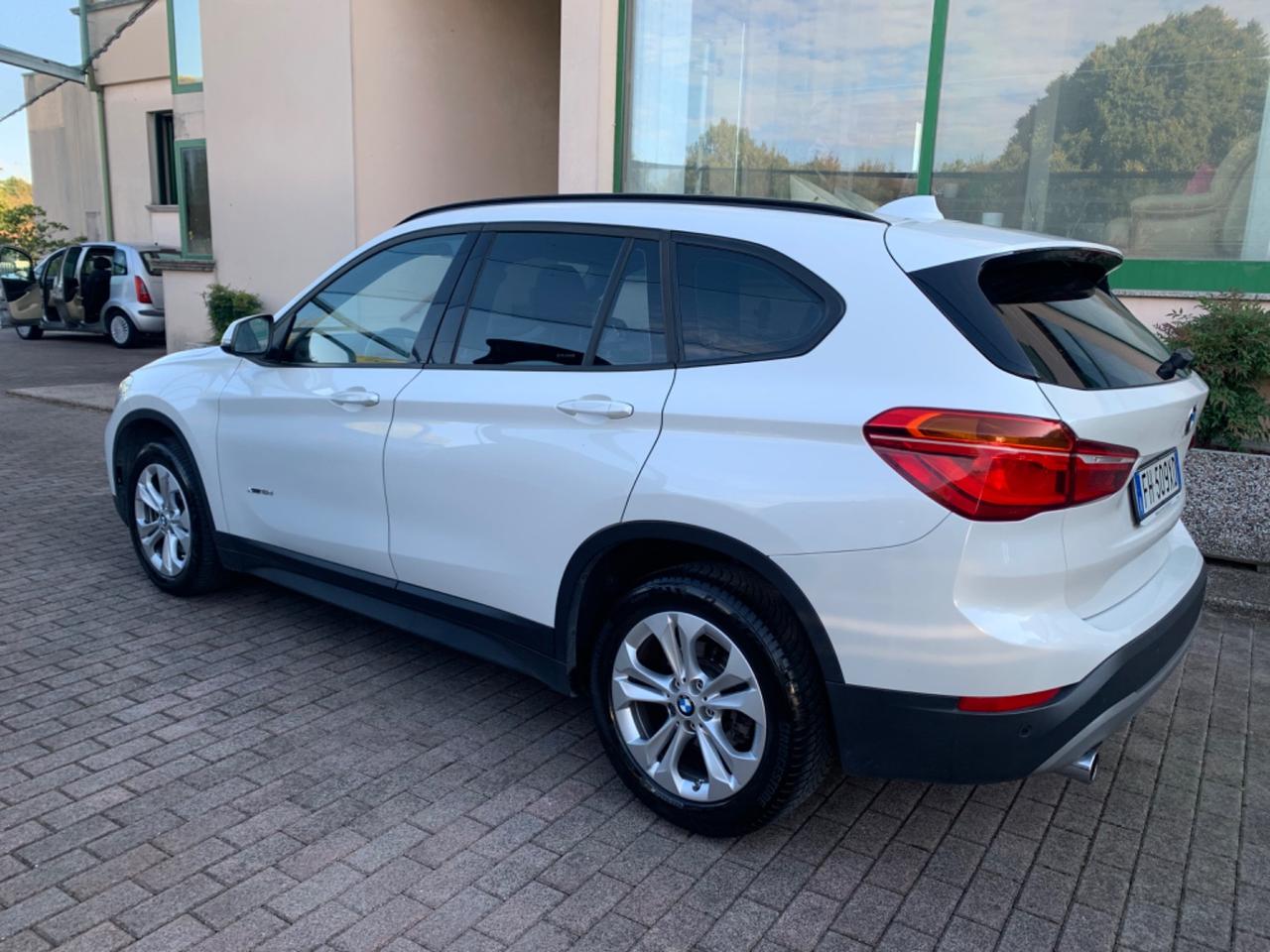 Bmw X1 xDrive18d Sport