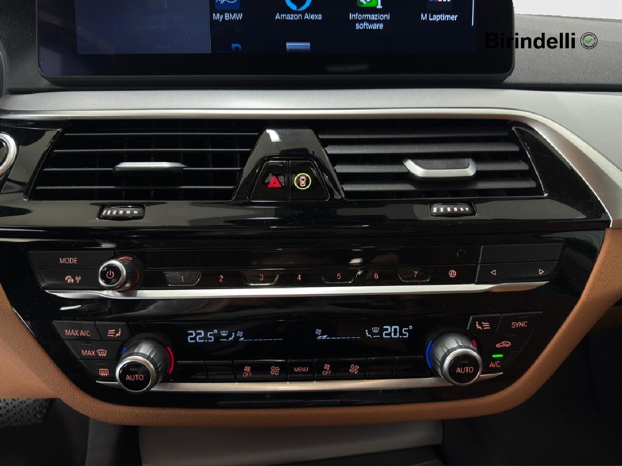 BMW Serie 5(G30/31/F90) - 520d 48V xDrive Business