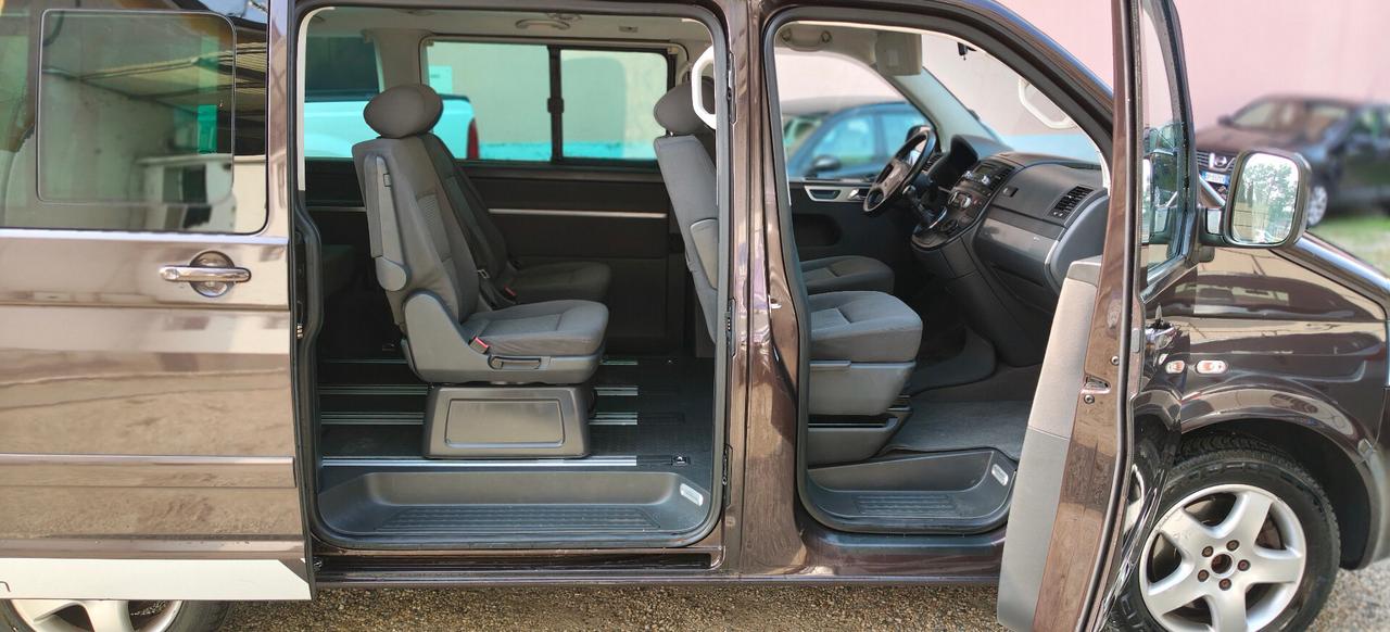 Volkswagen Multivan T5 2.5 TDI 4motion Gancio
