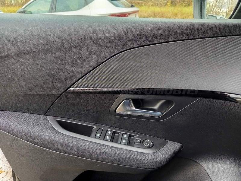 Peugeot 208 208 5P - Business Hybrid 110 E-DCS6