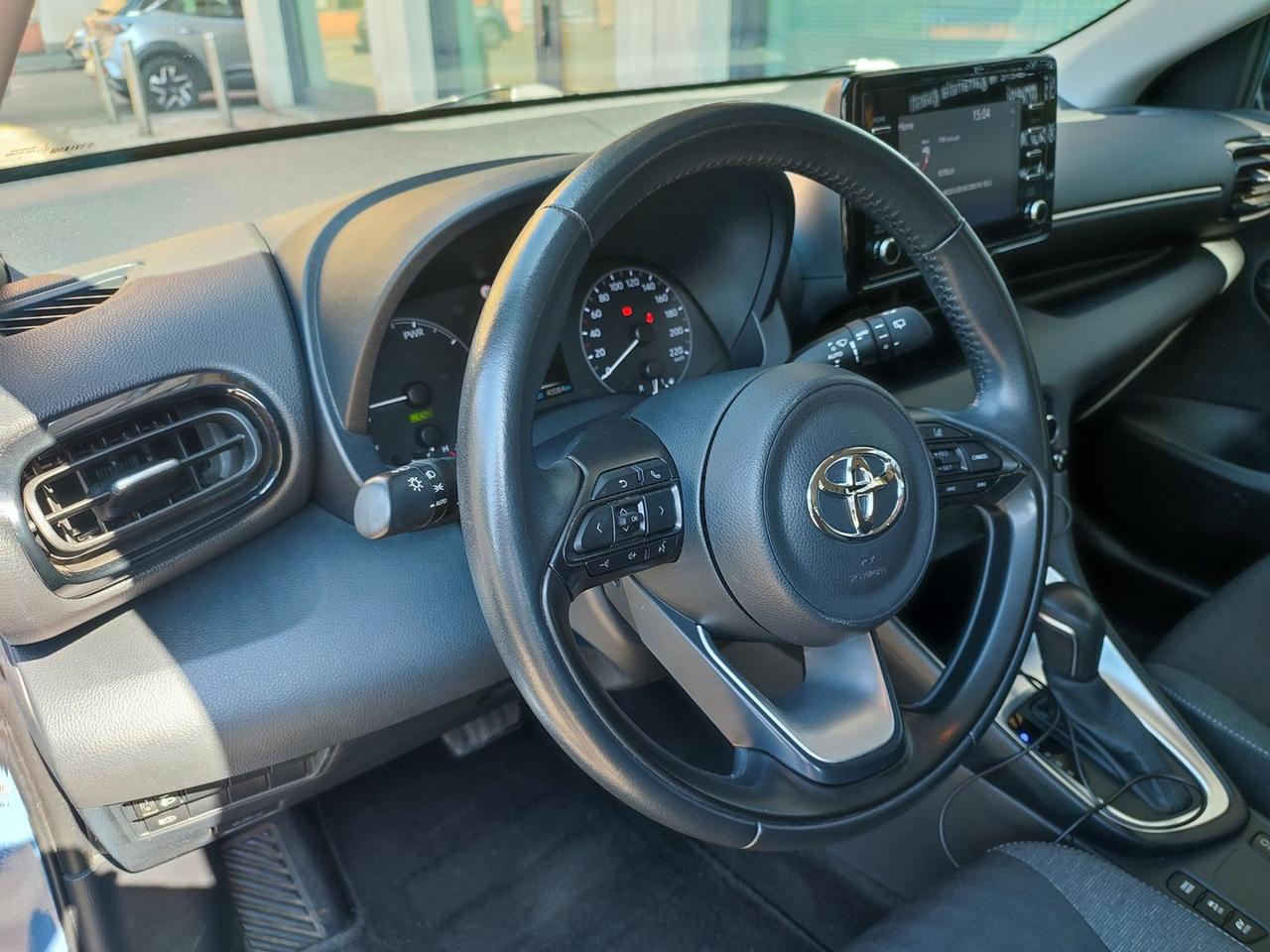 Toyota Yaris 1.5 Hybrid 68 kW Active 5p #10678