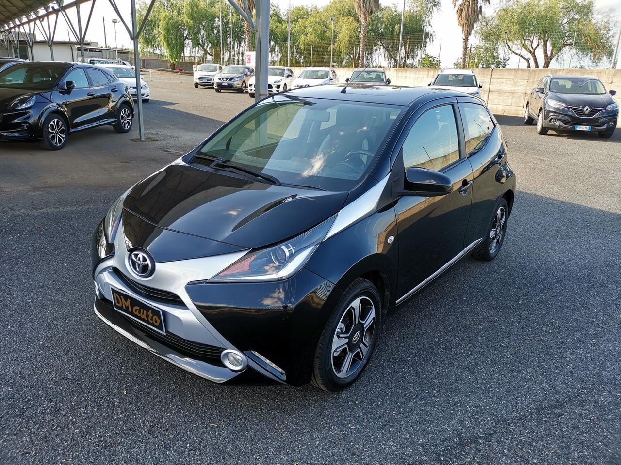 Toyota Aygo 1.0 VVT-i 69 CV 5 porte x-play