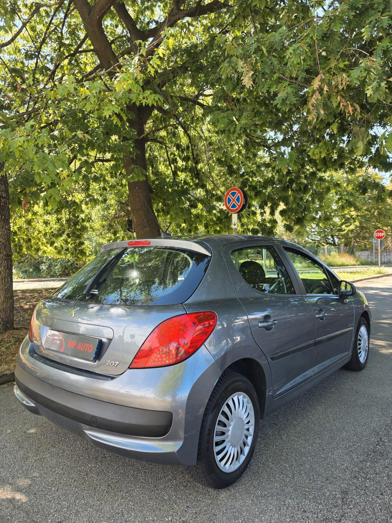Peugeot 207 NEOPATENTATI