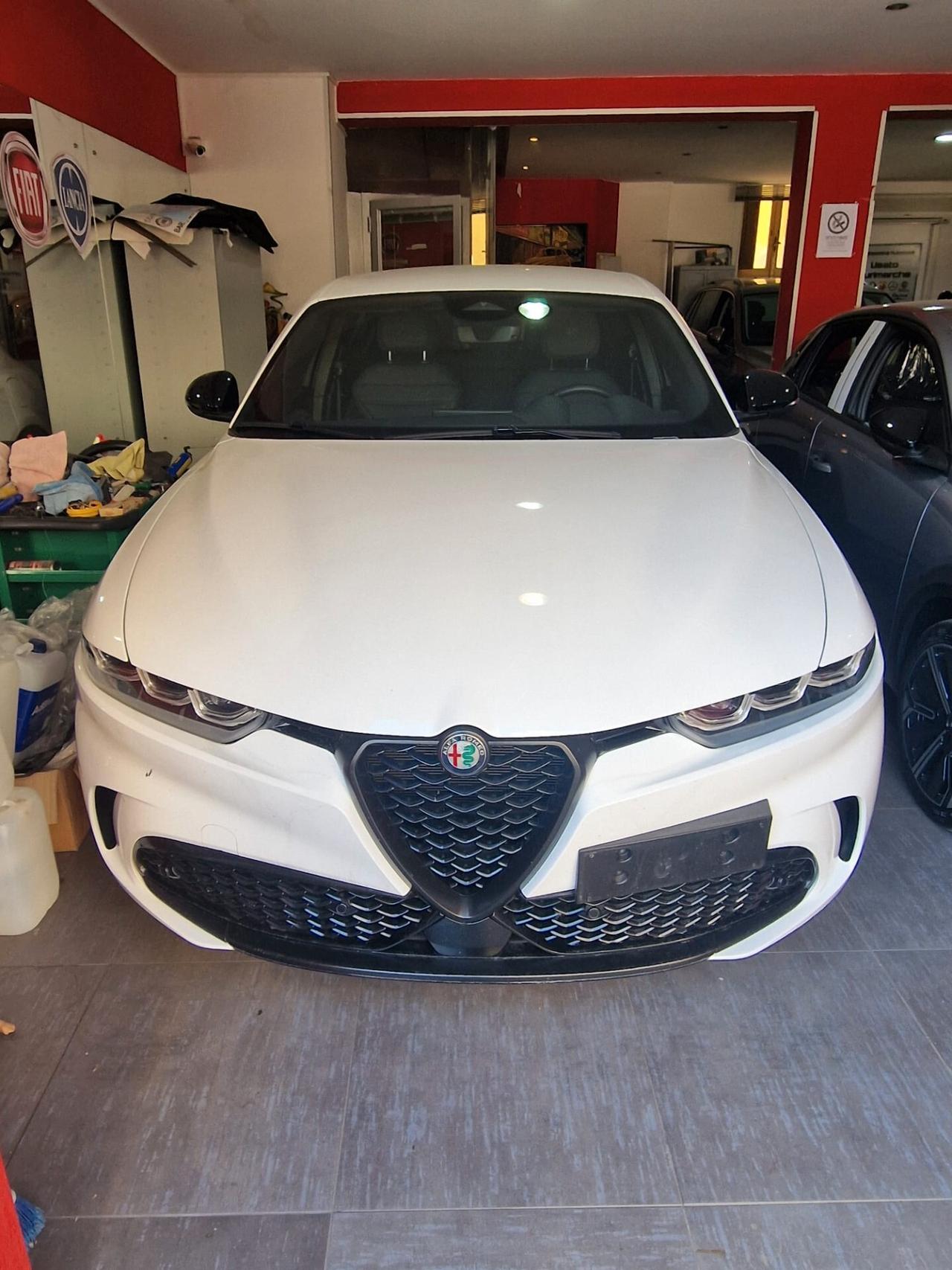 Alfa Romeo Tonale 1.6 diesel 130 CV TCT6 Veloce
