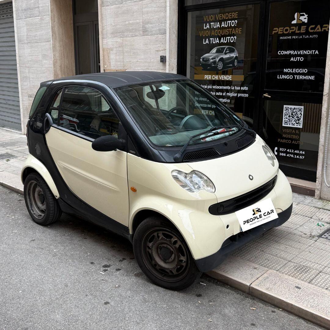 Smart ForTwo 700 coupé pure (45 kW)