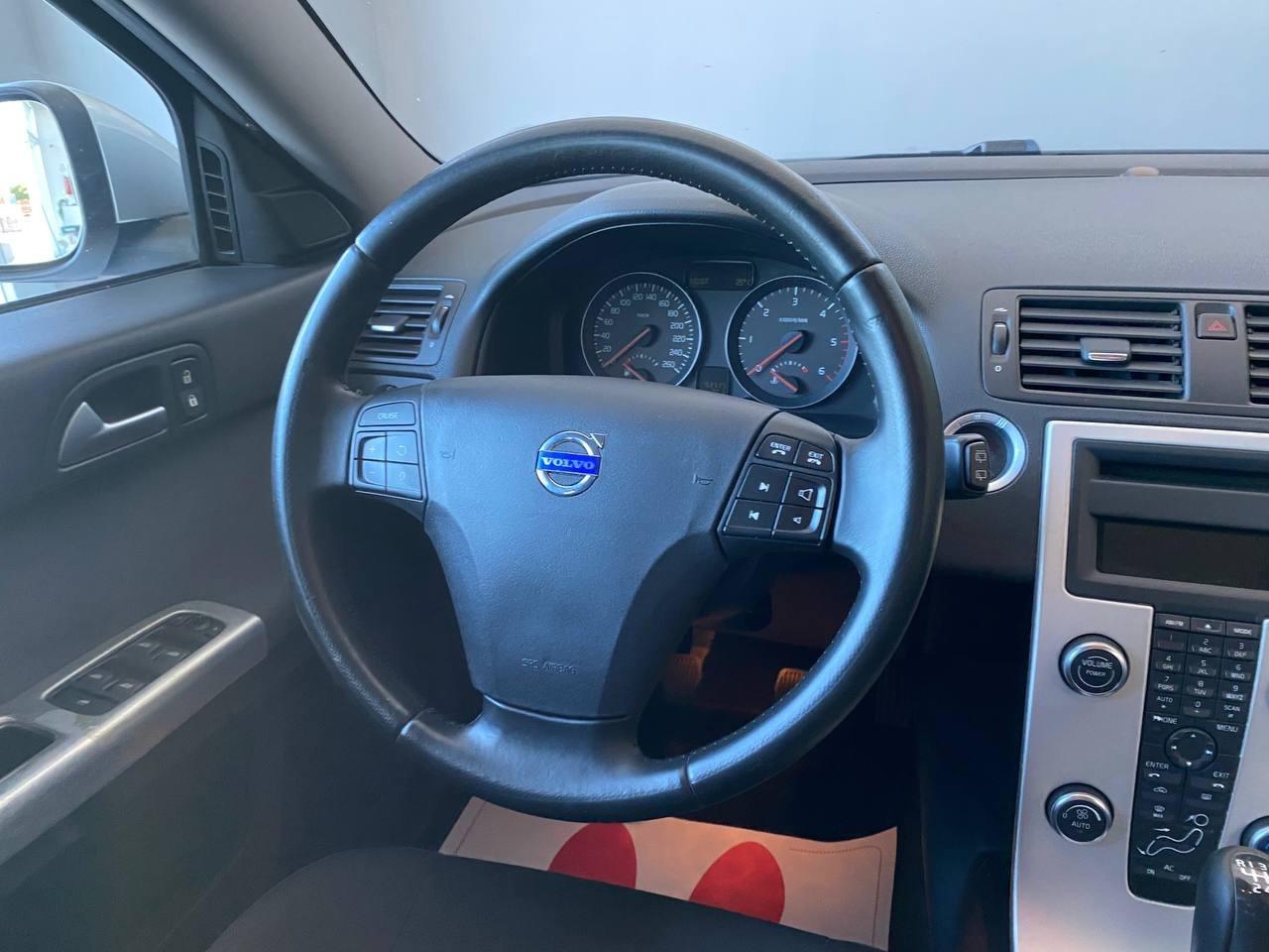 Volvo V50 D2 - Distribuzione Eseguita