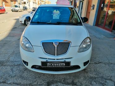 Lancia Ypsilon 1.3 MJT 75 CV Elle