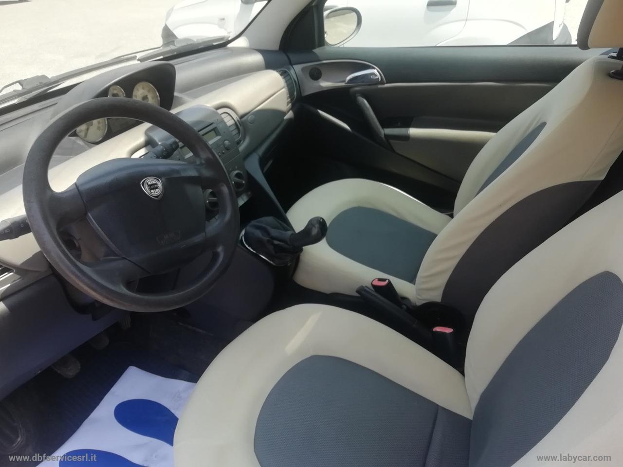 LANCIA Ypsilon 1.3 MJT 16V Oro