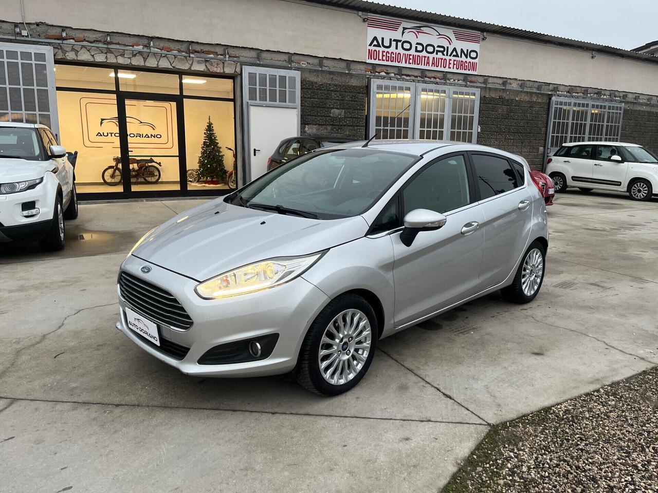 Ford Fiesta 1.5 TDCi 75CV 5 porte Titanium