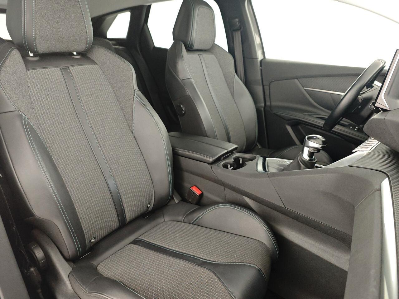 Peugeot 3008 PureTech Turbo 130 S&S Allure Pack