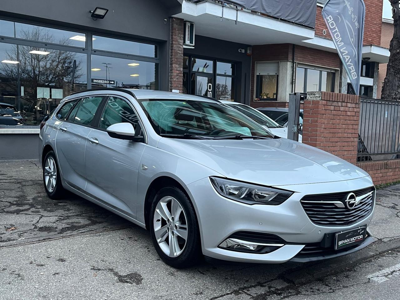 Opel Insignia 1.6 CDTI 136 S&S aut.Sports Tourer Business