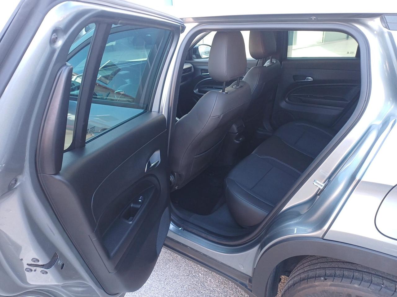 Jeep Avenger 1.2 Turbo 100 CV MHEV Summit