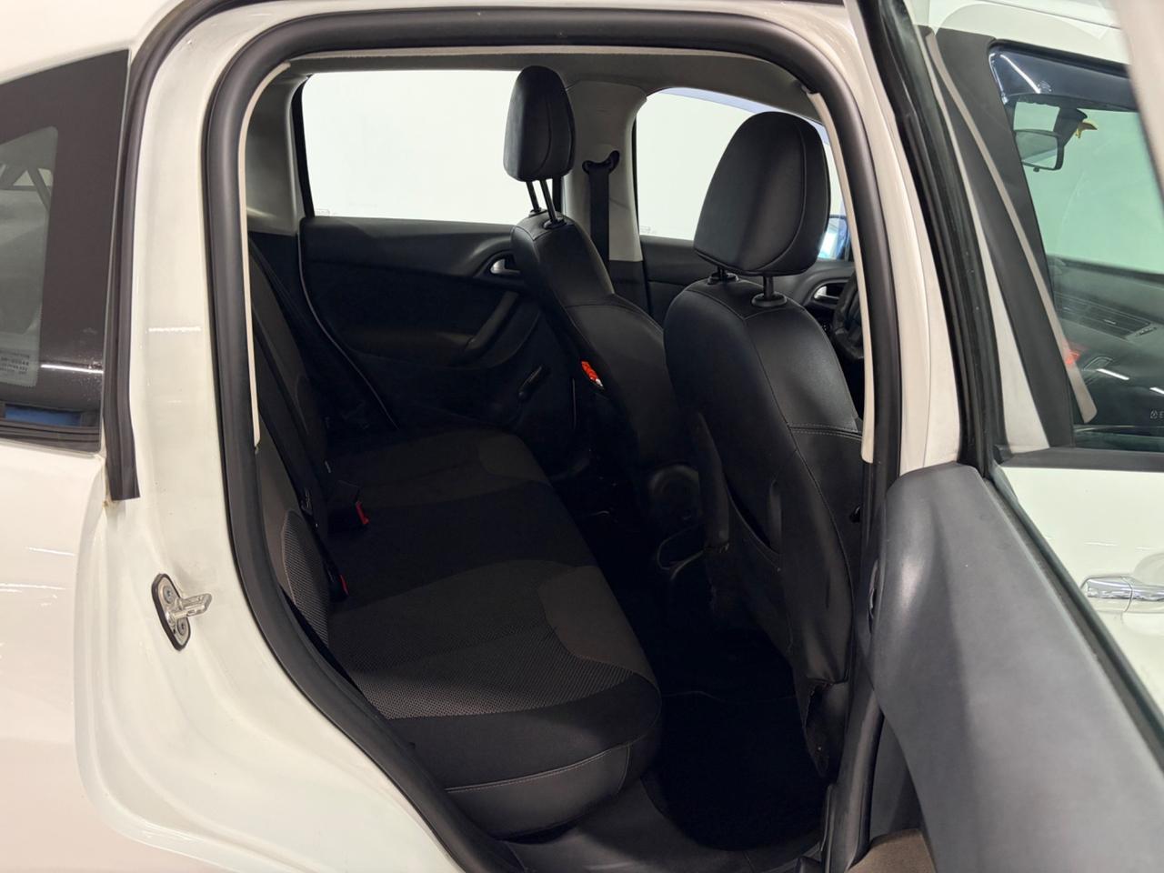 Citroen C3 PureTech 82 S&S ETG Seduction Automatica