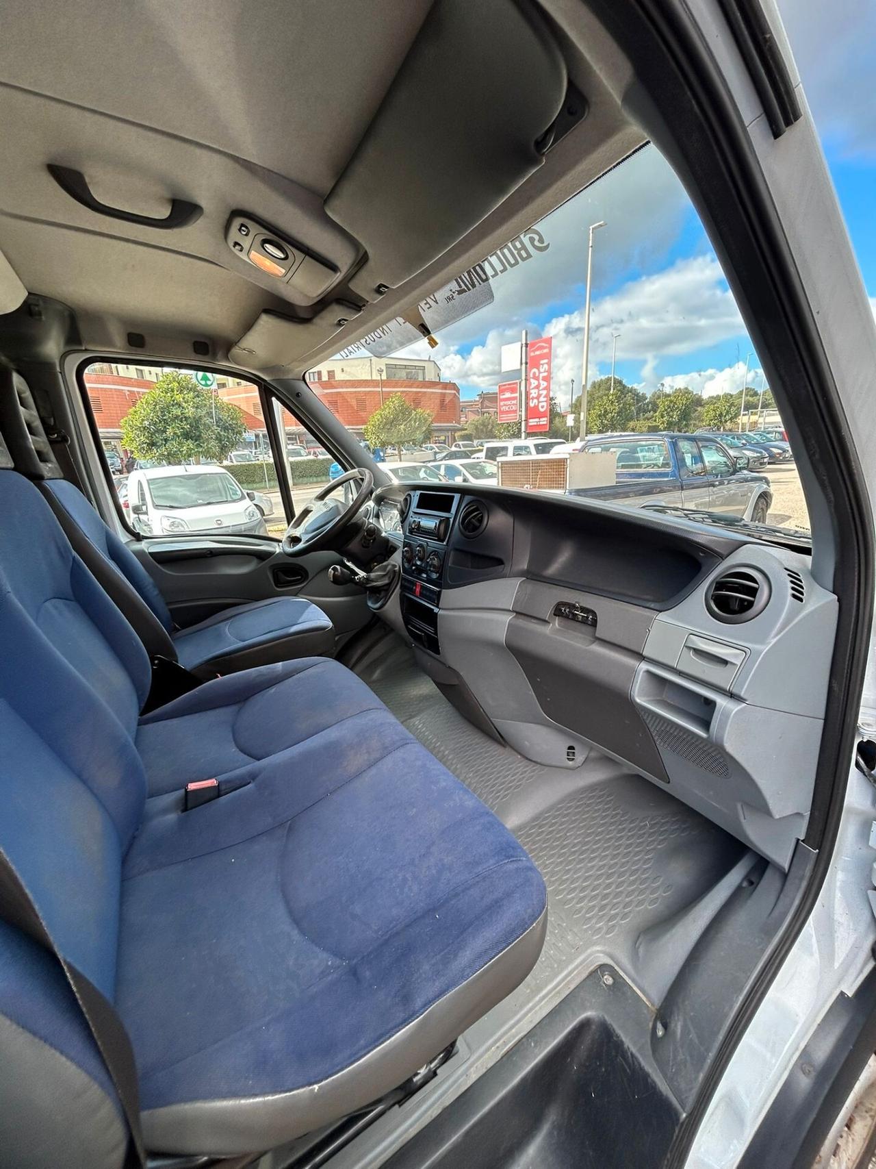 Iveco Daily 35S10 2.3 Hpi PM Cabinato