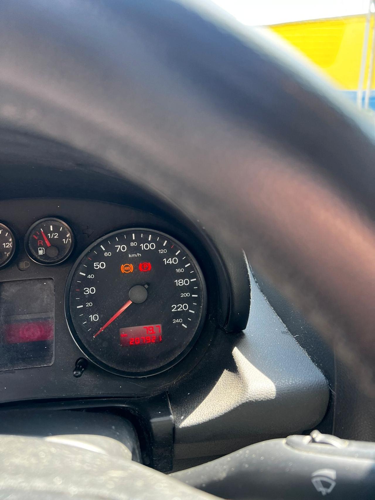 Audi A2 1.4 16V Comfort GPL SCADENZA 2031