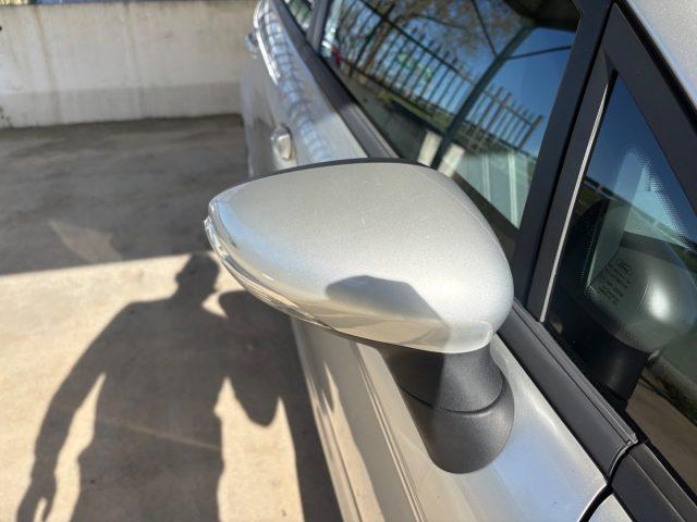 FORD Fiesta 1.2 82CV 5 porte OK NEOPATENTATI EURO 5 BENZINA