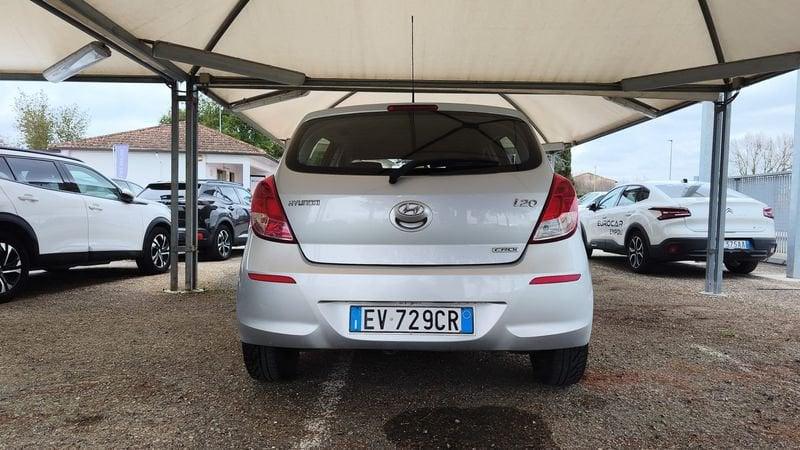 Hyundai i20 1.1 CRDi Sound Edition