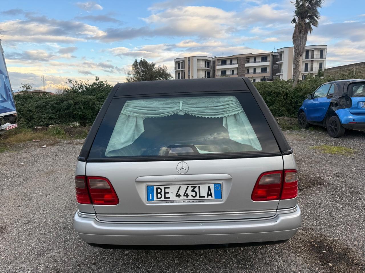 Mercedes-benz Auto Funebre