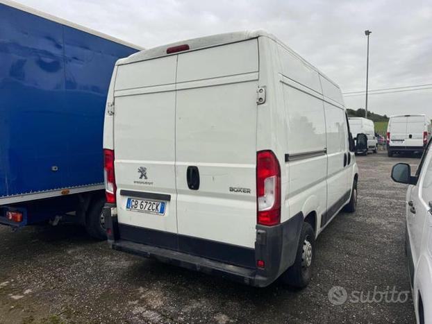 PEUGEOT Boxer 330 2.2 BlueHDi 140 S&S PM-TM Furgon