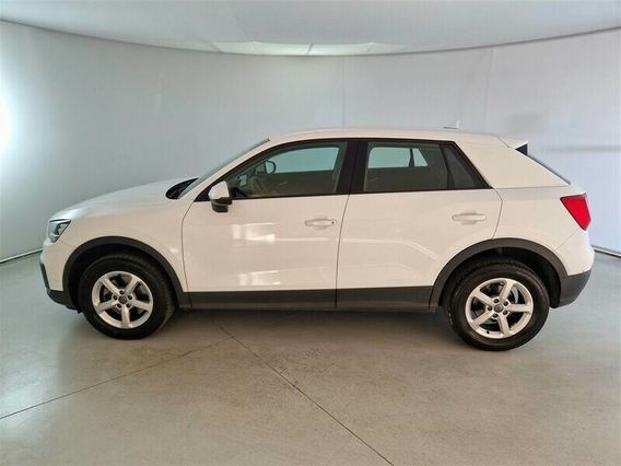 AUDI Q2 1.6 TDI BUSINESS