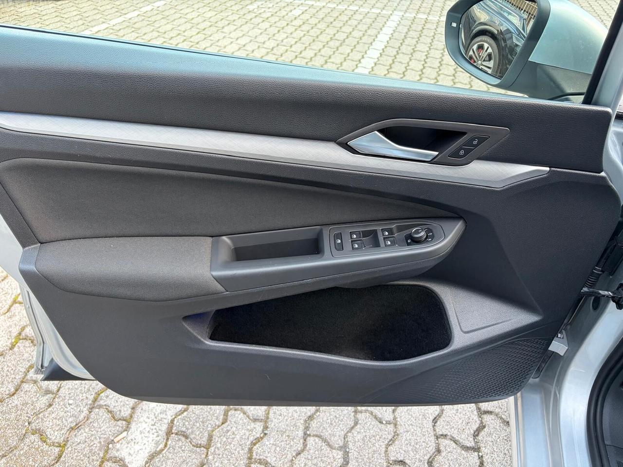 Volkswagen Golf Variant 2.0 tdi 115cv dsg PER NEOPATENTATI