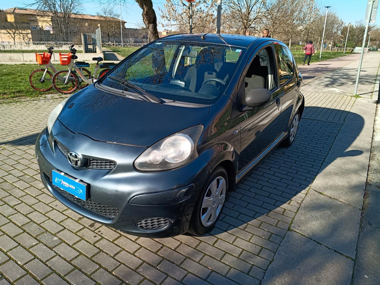 Toyota Aygo 1.0 12V VVT-i 5 porte Active