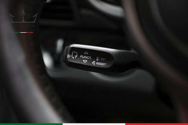 Porsche 911 Coupe 3.6 Carrera