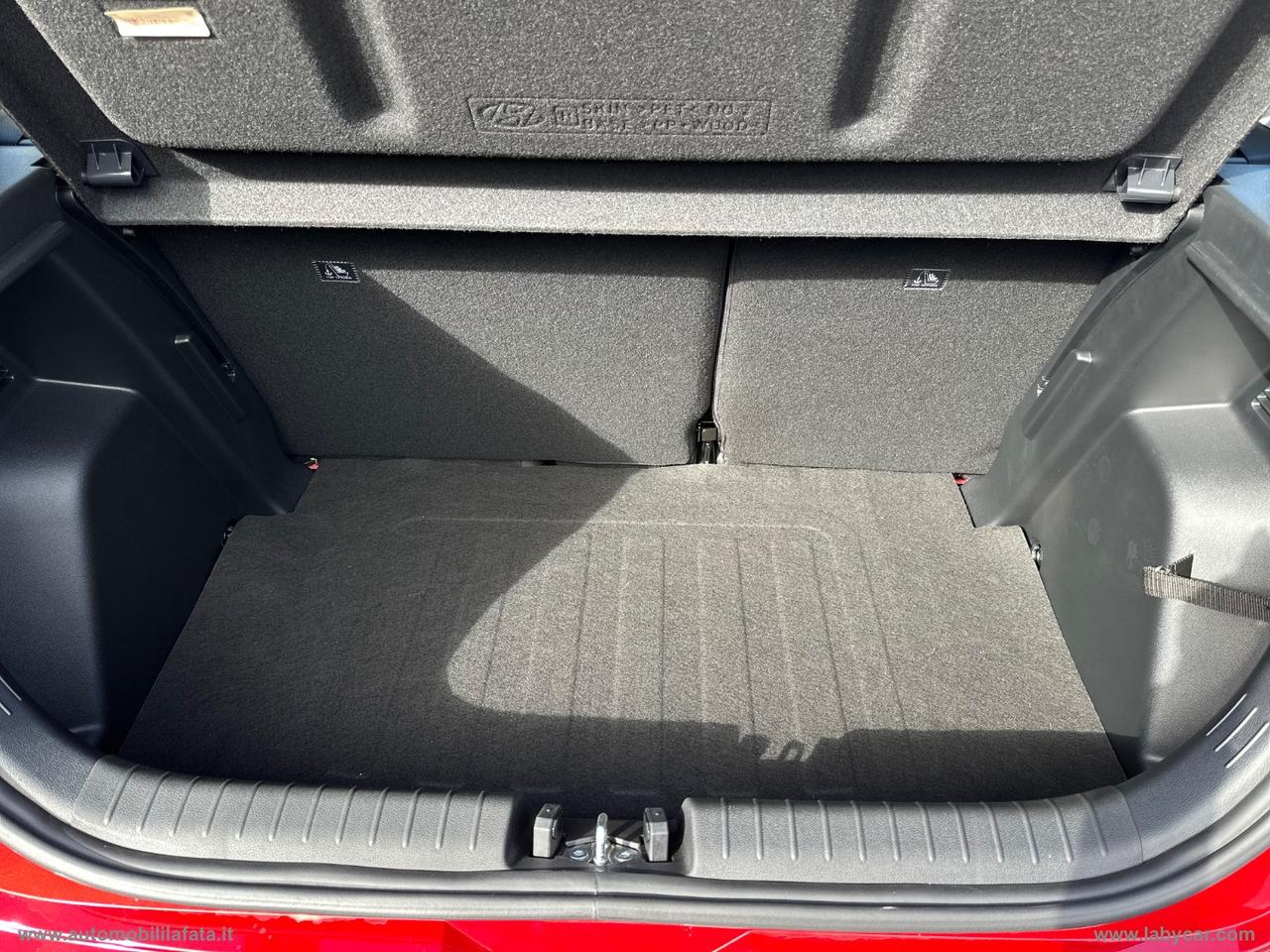 HYUNDAI i20 1.2 MPI MT Connectline KM ZERO