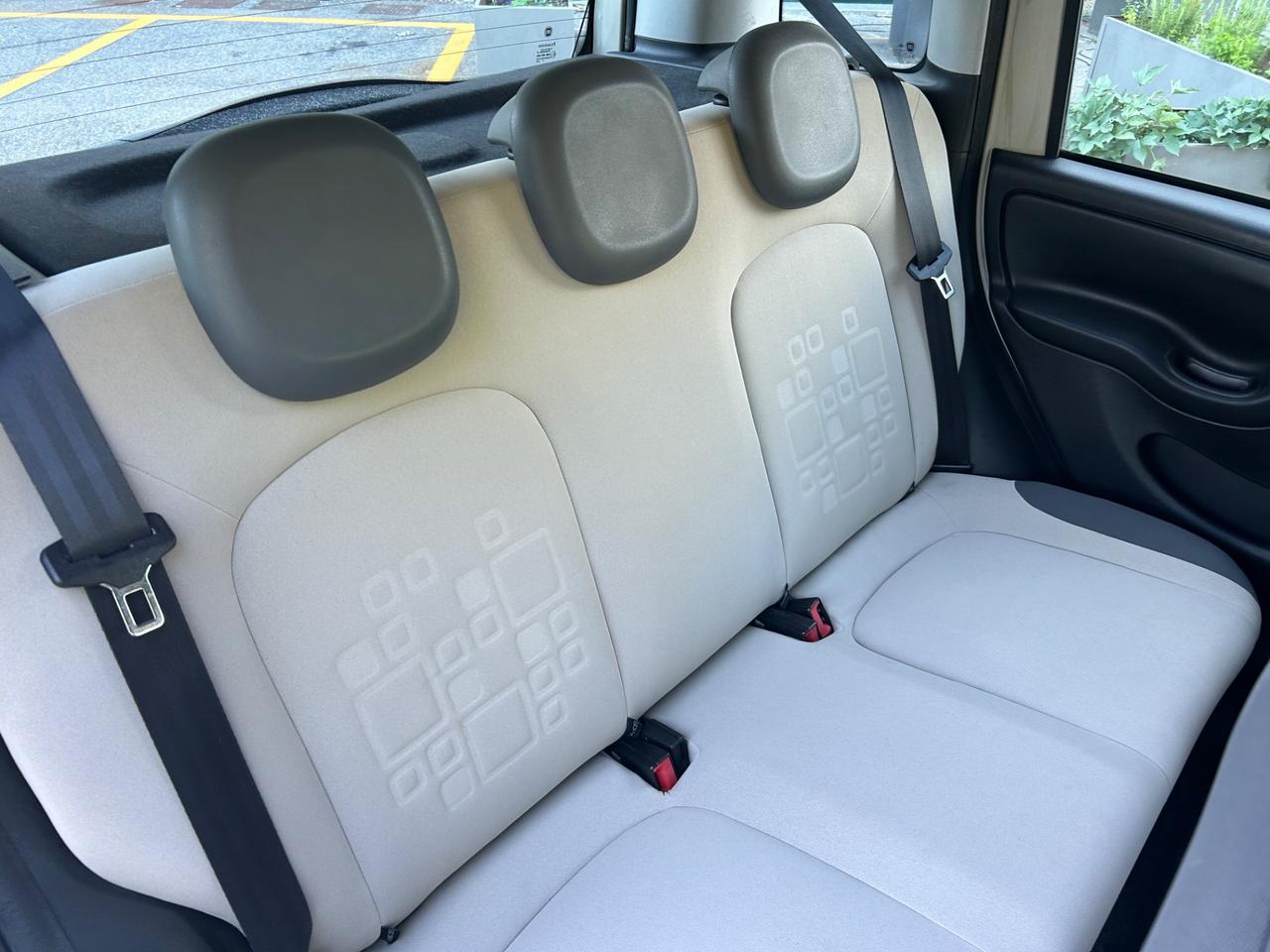 Fiat Panda 1.2 Lounge*Neo patentati *