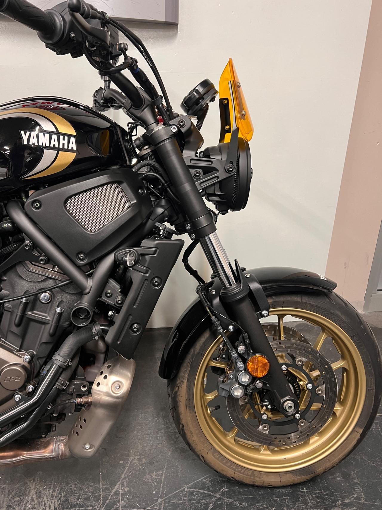 Yamaha XSR 700
