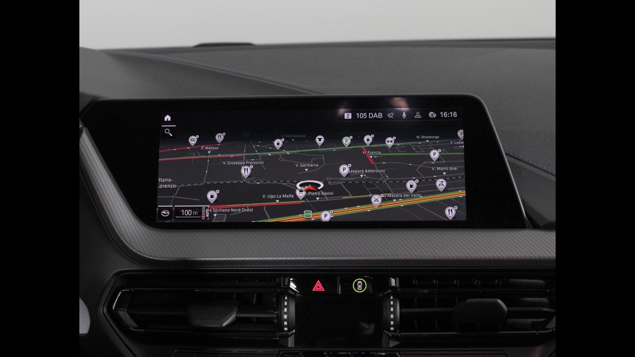 BMW Serie 1 F40 - 118d Sport auto