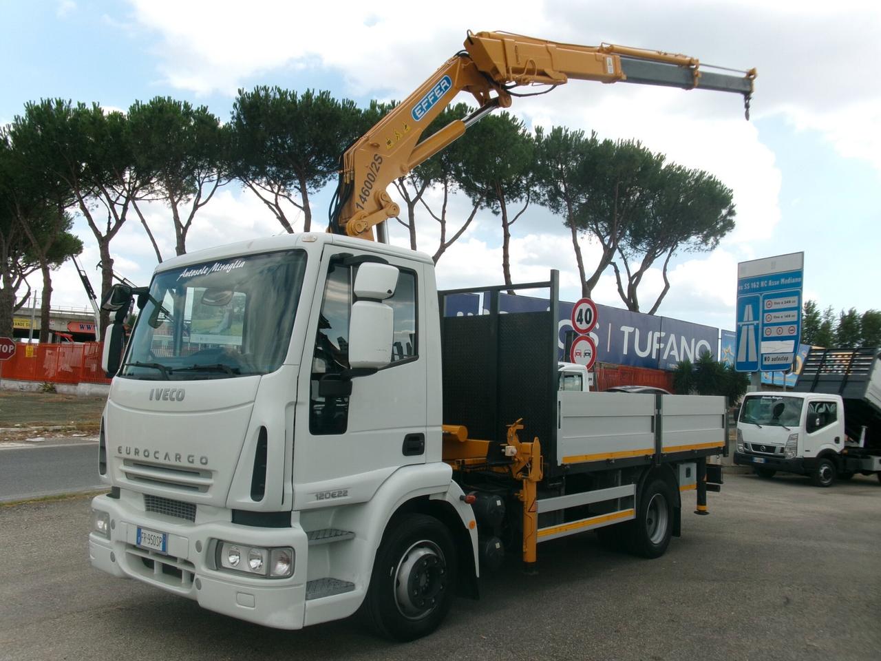 Iveco EUROCARGO 120/22 E5 GRU EFFER 14600/2S 4 PIEDI +CASSONE FISSO DA 4.20 METRI