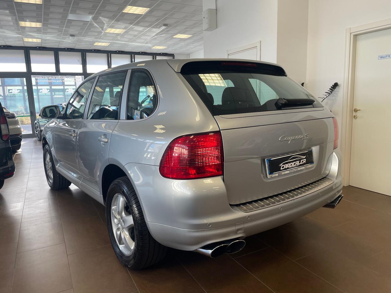 Porsche Cayenne 3.2 S V6 cat