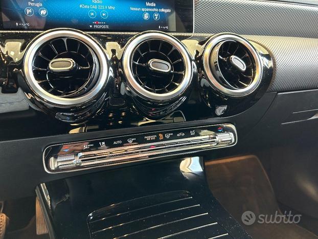 MERCEDES-BENZ CLA 200 d Automatic Shooting Brake