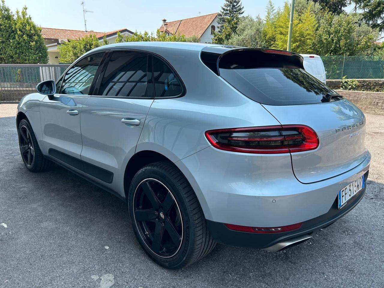 PORSCHE Macan 2.0 Benzina 252 CV KW 185