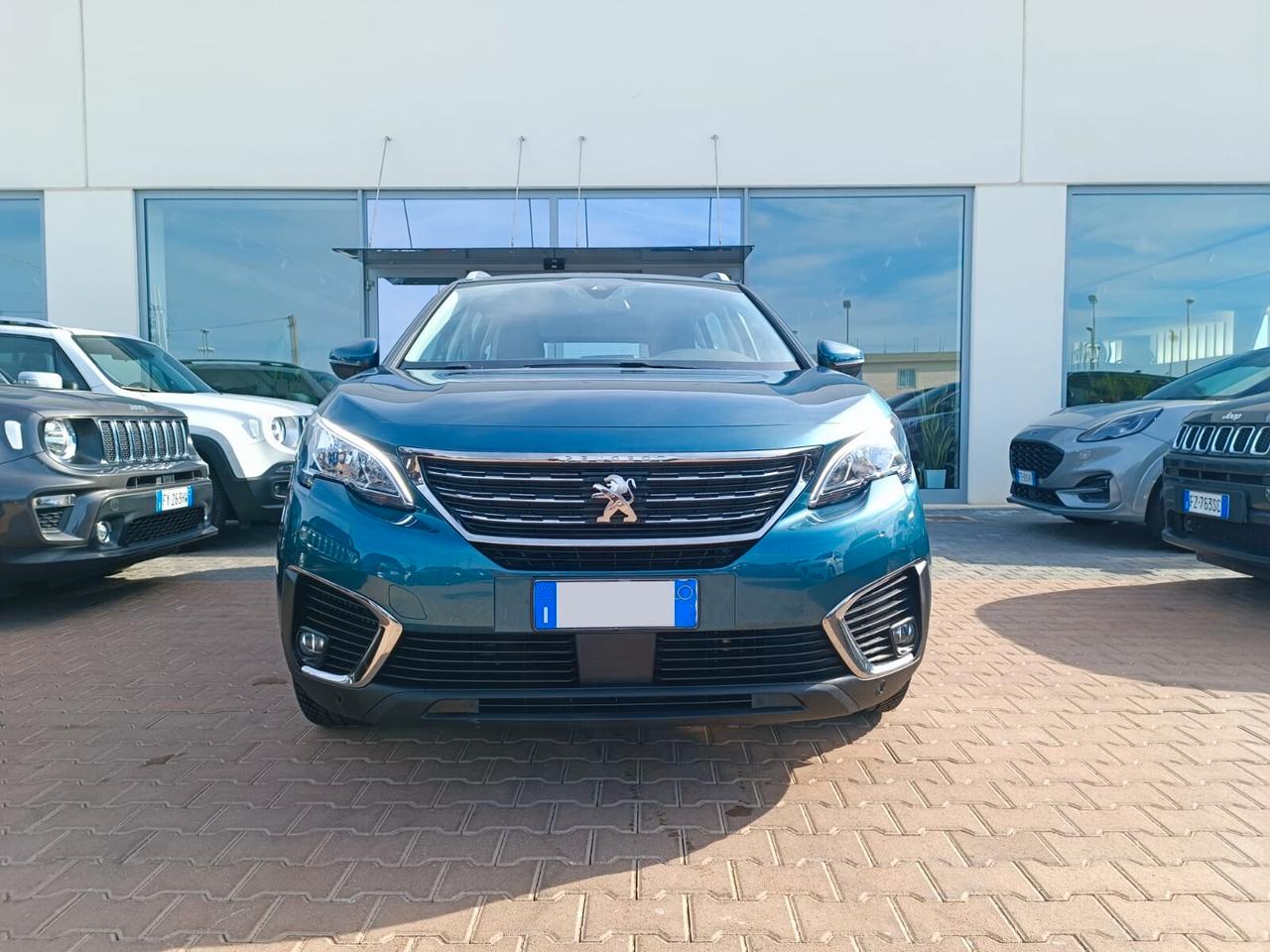 Peugeot 5008 BlueHDi 130 S&S Business