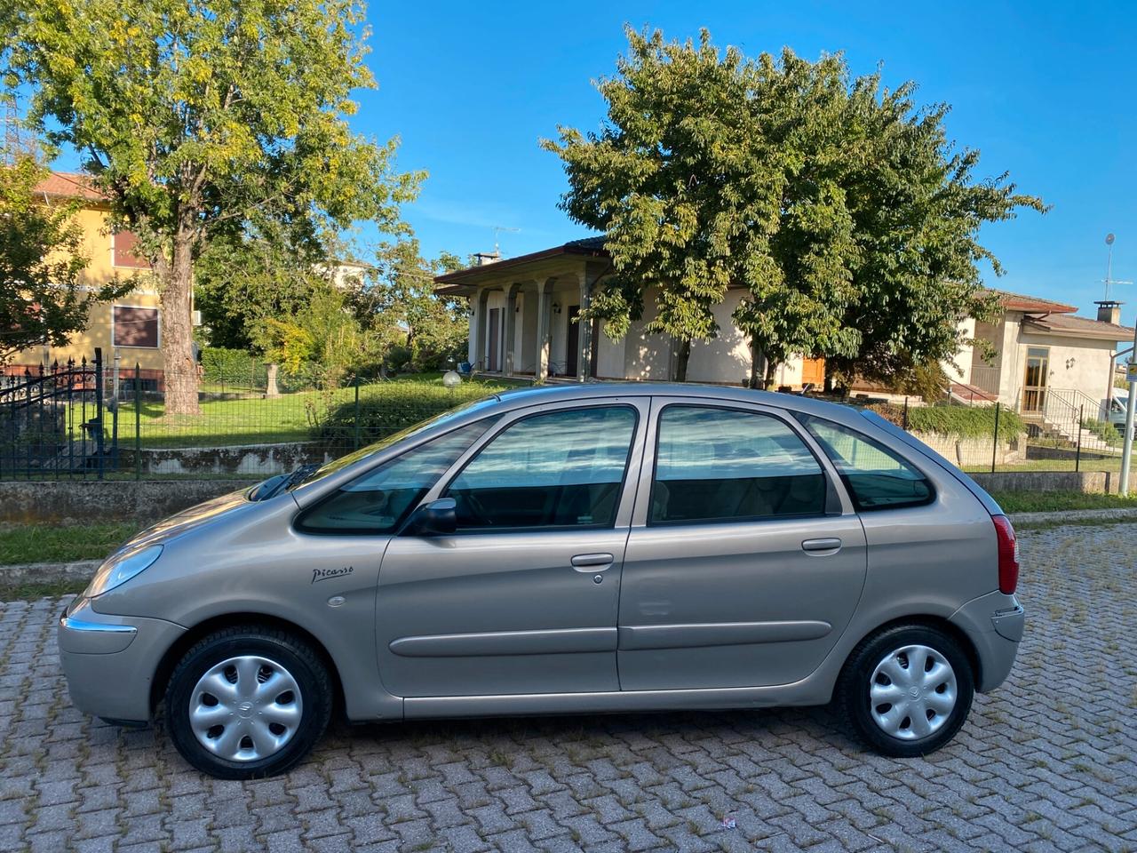 Citroen Xsara Picasso 1.8i GPL Exclusive