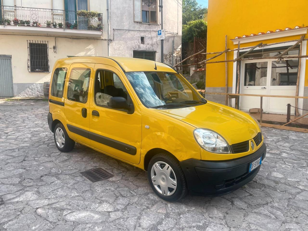 Renault Kangoo 1.6 16V 5p. BenzMet. Confort