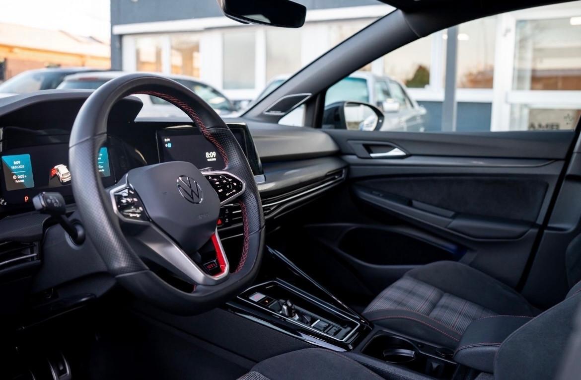 Volkswagen Golf VIII GTI
