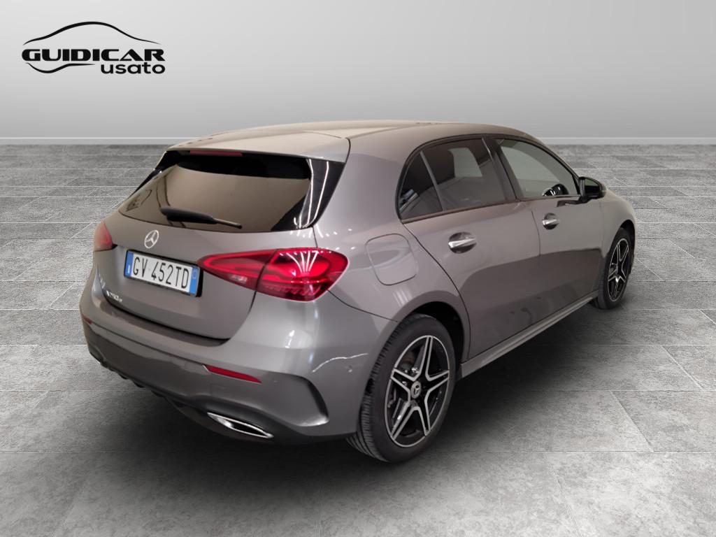 Mercedes-Benz Classe A - W177 2023 - A 250 e phev AMG Line Advanced Plus auto