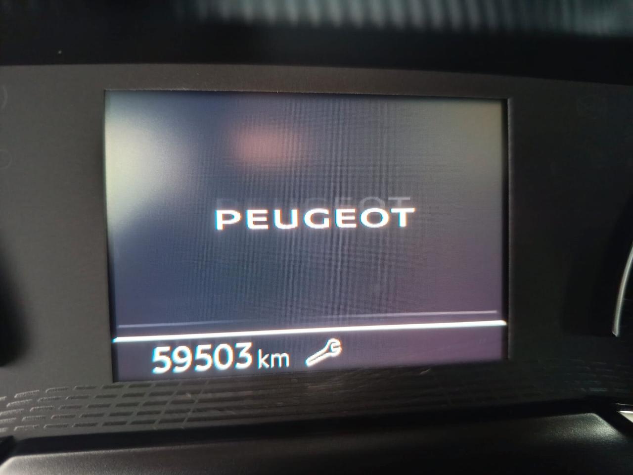 Peugeot 2008 PureTech 100 S&S Allure