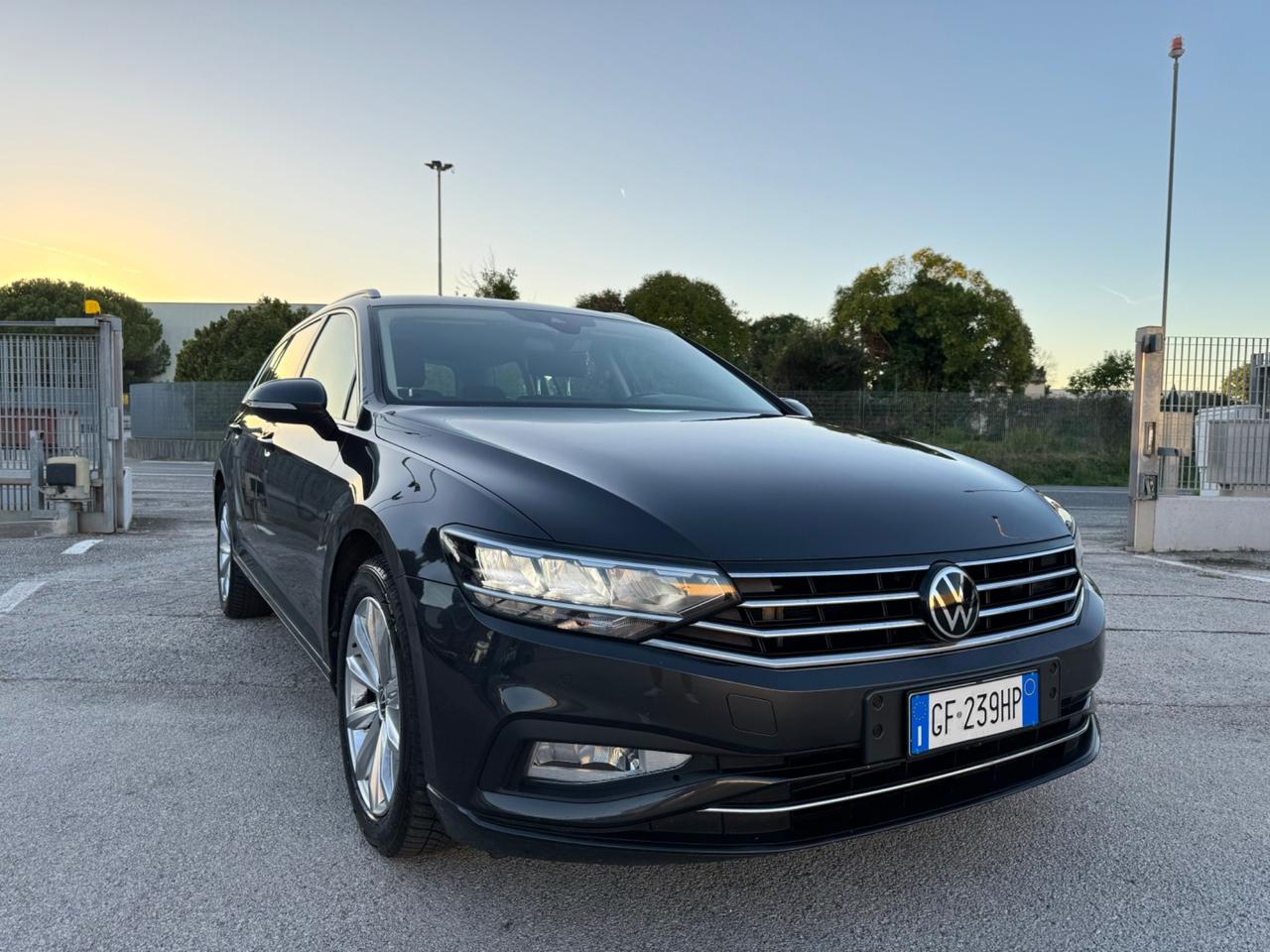 VOLKSWAGEN PASSAT 2.0 Tdi 150CV - Led Carplay 17