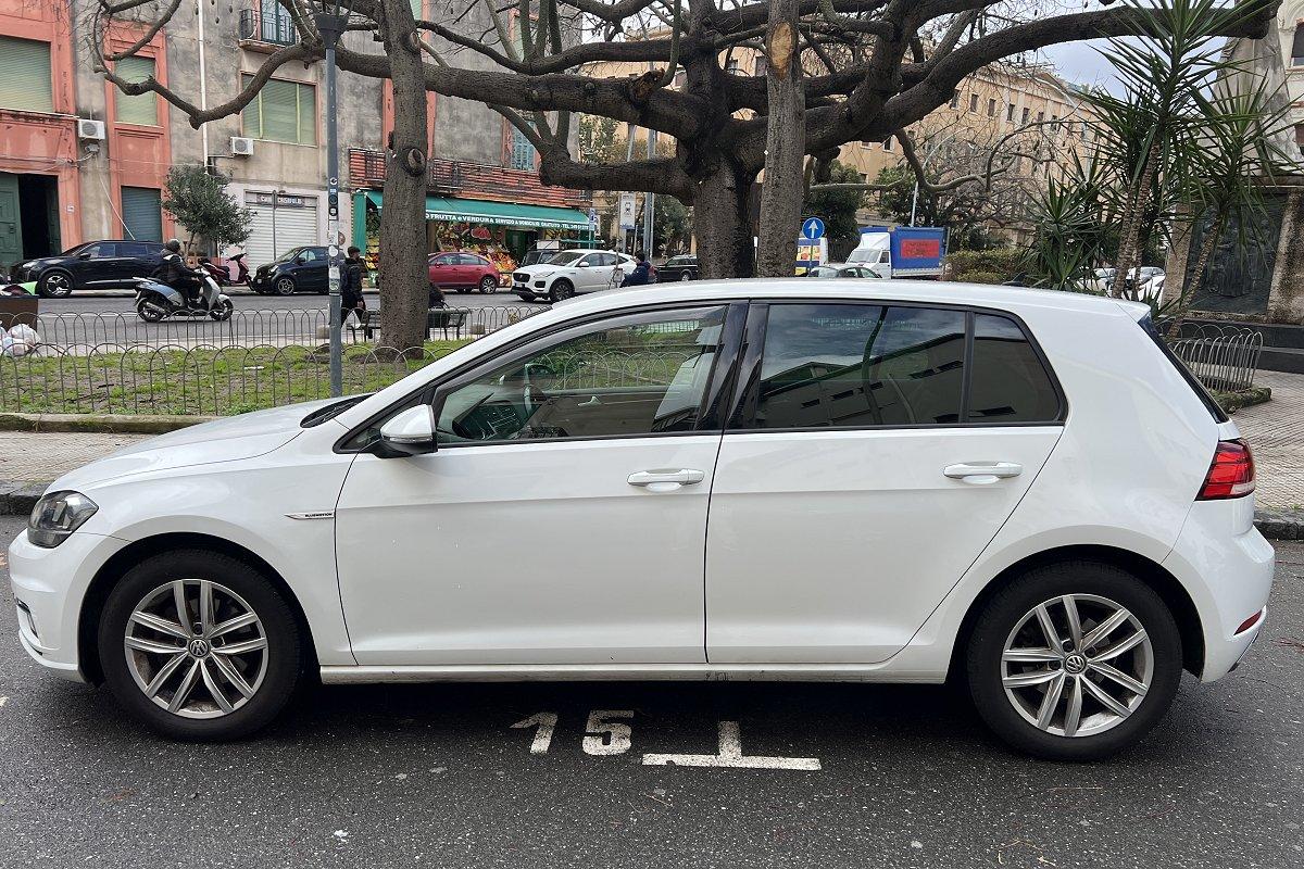 VOLKSWAGEN Golf 1.5 TGI DSG 5p. Executive BlueMotion Technology