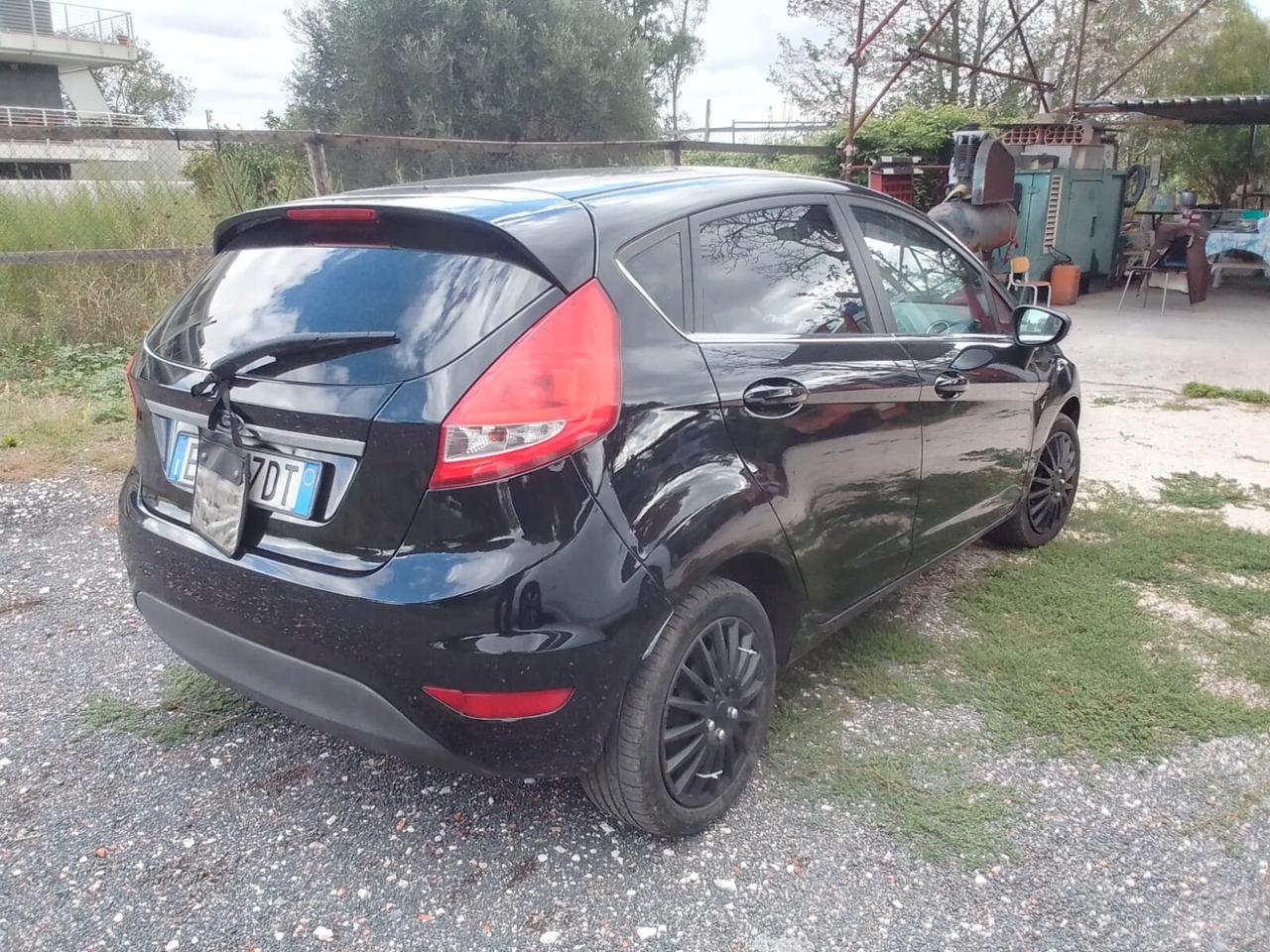 Ford Fiesta Fiesta+ 1.4 5 porte Bz.- GPL